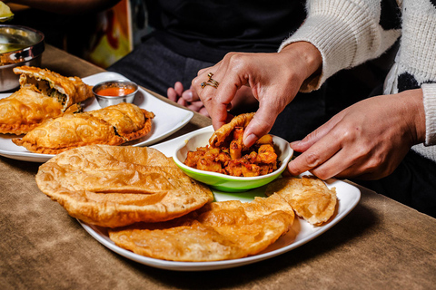 Kathmandu: Everest Eats Food Tour with 15+ Tastings