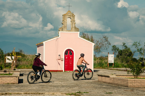 Korfu mit dem E-Bike entdecken: Radeln Sie durch die Natur und das lokale LebenEntdecke Korfu mit dem E-Bike: Tauch ein in die Natur und das lokale Leben