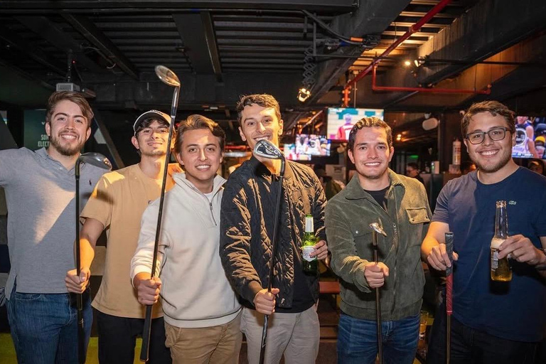 Bogota: Rooftop Tour with Cocktails and Views