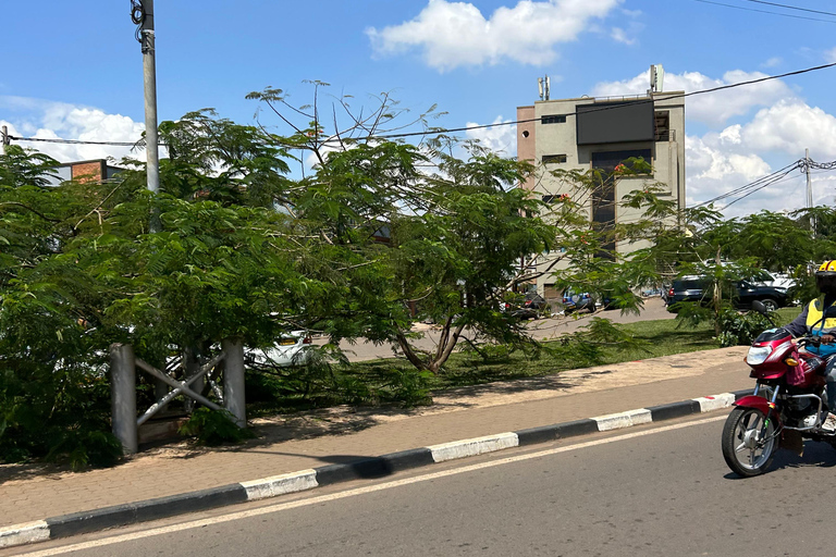 Makerere: East Africa Oldest University &Bike Wellbeing Tour Kampala: Makerere University & Bike Wellbeing Guided Tour