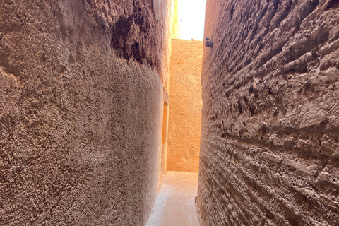 Marrakech Saadian Tombs Entry Ticket with Digital Guide App
