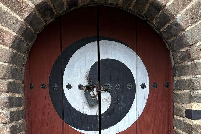 Seul: passeio histórico e gastronómico por Suwon com chá e sobremesa reais