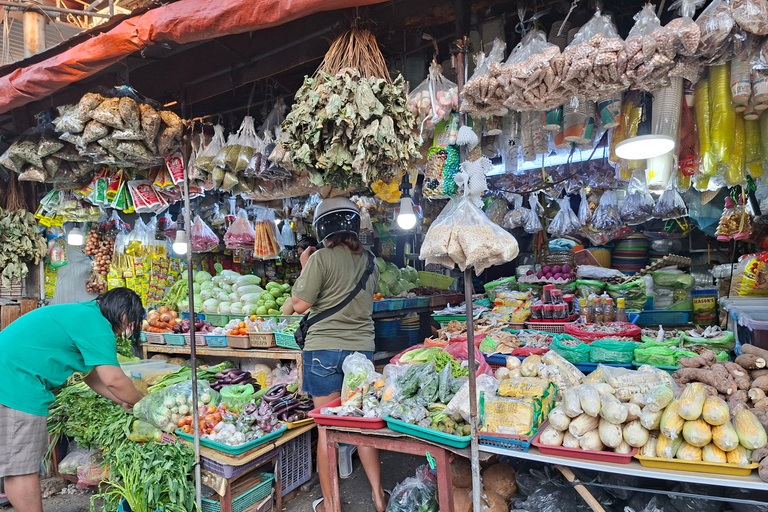 Manila: Market Tour and Filipino Cooking Class