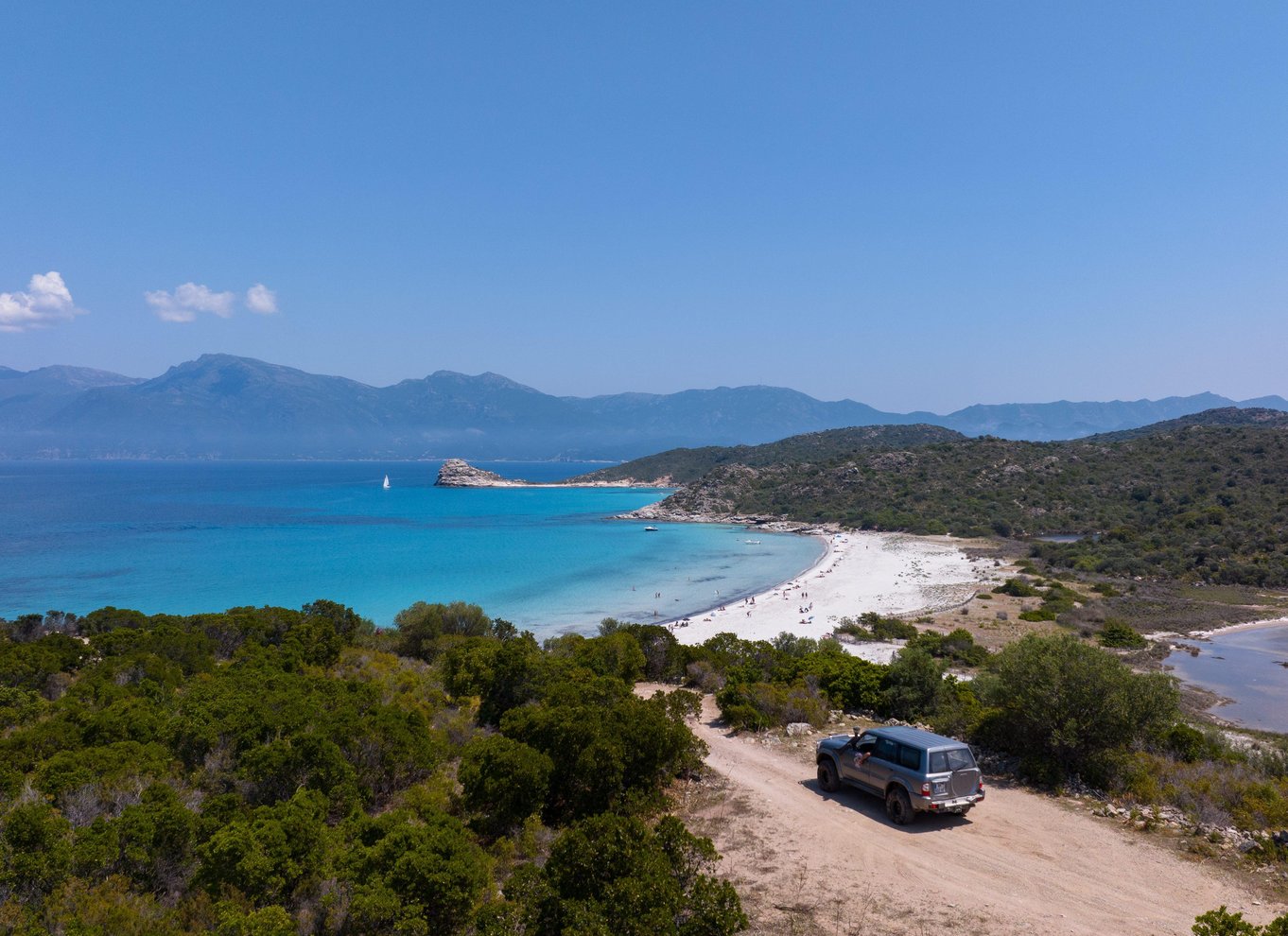 Saint-Florent - Eventyr i firehjulstrækker i Agriates-ørkenen: Saleccia- eller Lotu-stranden