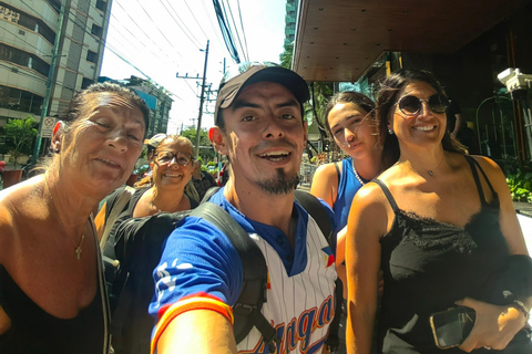 Manila: unique walking tour of the old and colonial part Discover Manila in a small group