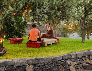 From Fiumefreddo: Wine Experience with 1 Sparkling Wine + 3 Etna Wines