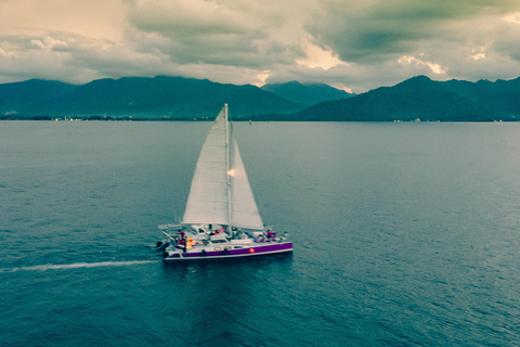 Gili Sailing Experience: Half-Day Sail & Sunset Cruise Gili Sailing Escapade
