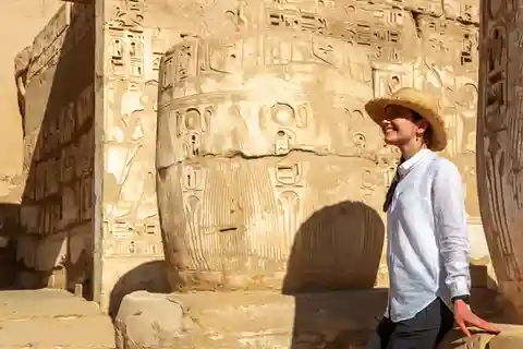 Luxor Private Tour: Medinat Habu & Valley of the Queens.