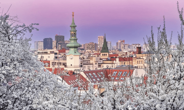Capital Rush: Explore Bratislava & Budapest