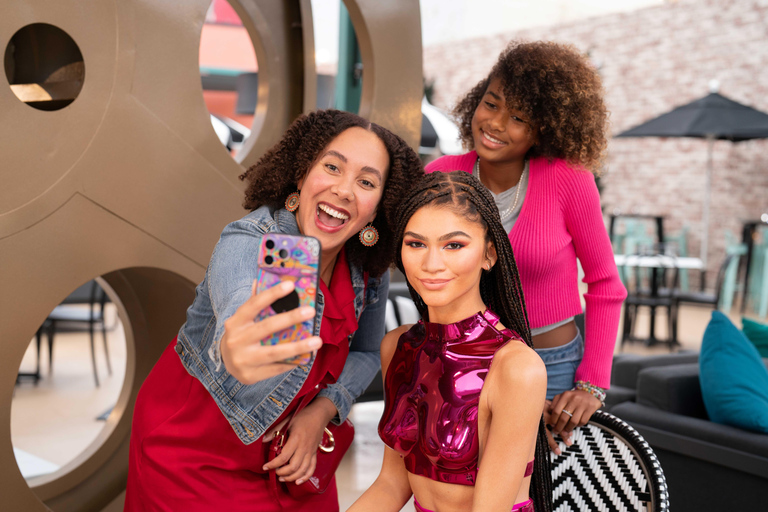 Los Angeles: Hollywood Rooftop Restaurant Meal Voucher