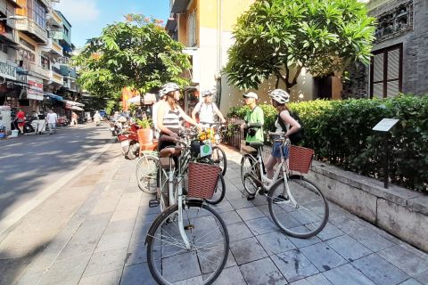 Tour in bicicletta del centro storico di Hanoi e del delta del fiume Rosso