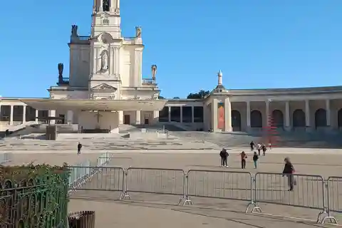 Lisbona: Trasferimento privato a Fátima