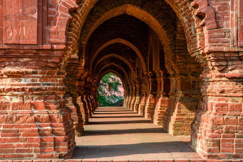 From Kolkata: Bishnupur Private Day Trip with Guide