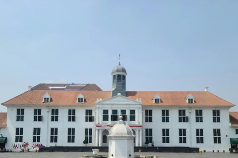 Jakarta: Führung durch Altstadt, Moschee, Kathedrale oder Hafen