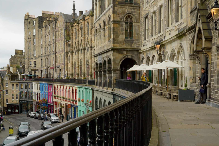 Tour gastronomico di Edimburgo con Eat Walk ToursPranzo nella città vecchia