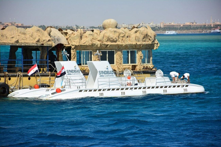 Sharm El-Sheikh: Flight to Hurghada & Sindbad U Boot