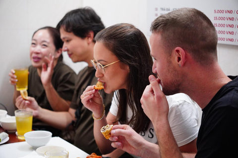Hanoi: Old Quarter Street Food Tour with 12+ Tastings Small group tour with meeting point and spa experience