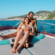 Positano: Capri Small-Group Boat Tour - Light Lunch & Drinks