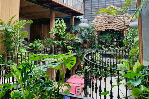 Pattaya: House of Benedict Entry Ticket Entry Ticket for Foreigners with Work permit / Pink ID