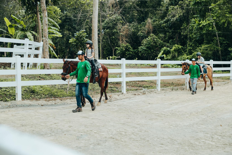 Batangas: Countryside Private Horseback Ride with Cafe Stop