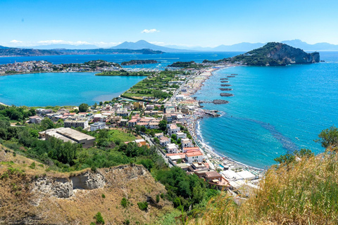 Procida free hydrofoil tour + transfer + typical dessert and coffee