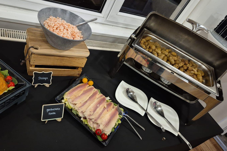 Stuttgart: Raclette Evening