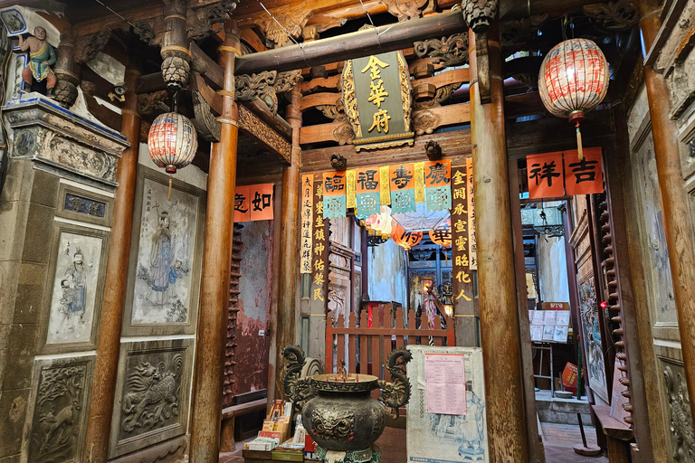 From Taipei: Private 4-Day West & South Taiwan Tour SOLO Traveler
