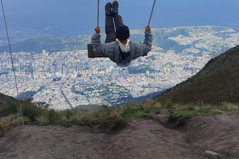 Quito: Mitad del Mundo, Teleférico i Virgen Del Panecillo