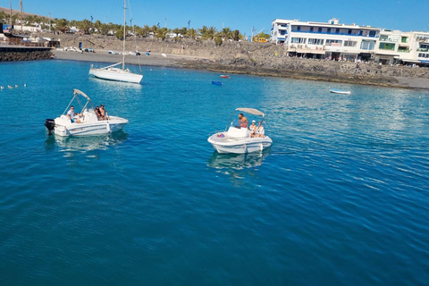 Selbstfahrende Bootsvermietung in Playa BlancaBoot mieten 1 Stunde