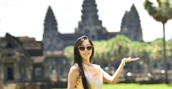 Siem Reap: Angkor Wat Private Tour with Photography & Guide
