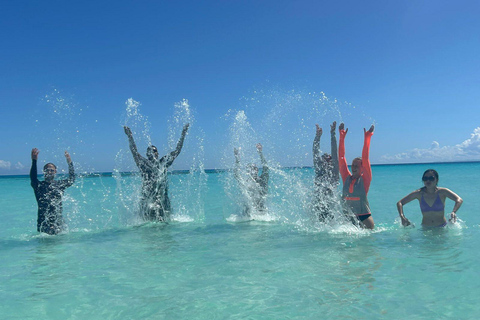 Pacific Harbour: Beqa Lailai Lounge with Lunch & Snorkeling