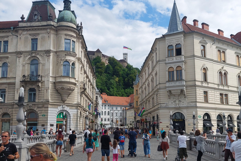 Erkunde Ljubljana mit einem lizenzierten Tourguide (kleine Gruppen)