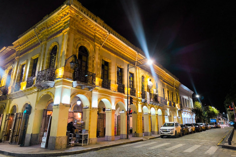 Cuenca: Bar crawl with drinks and free club entry