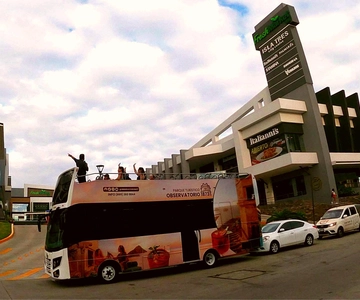 Mazatlan: Stadt Bustour mit Doppeldeckerbus und Rollstuhllift