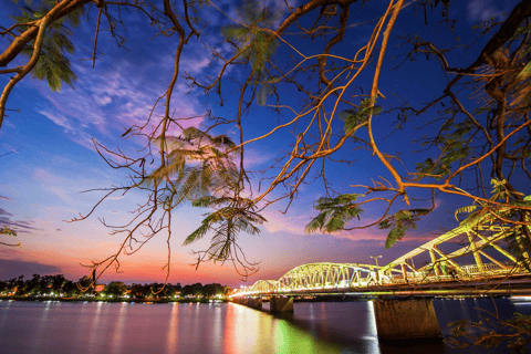 Hue: Traditionelles Singen am Huong-Fluss Ticket