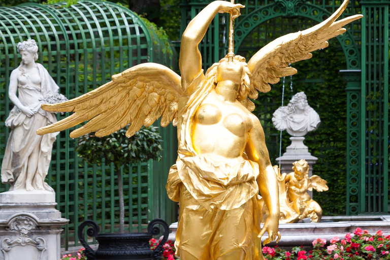 Linderhof Palace + Ettal + Oberammergau: Day tour with Peter from the hotel (6 people) Linderhof Palace + Ettal + Oberammergau: Private Tour with Peter