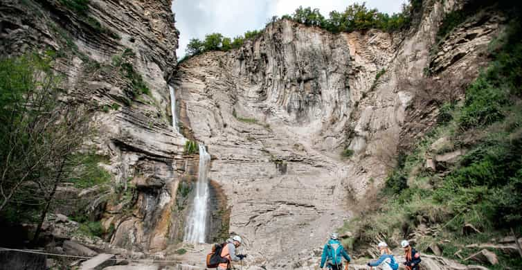 Alquiler material vía ferrata en Murillo de Gállego y Riglos :: Rafting y  kayak en Pirineos - Huesca