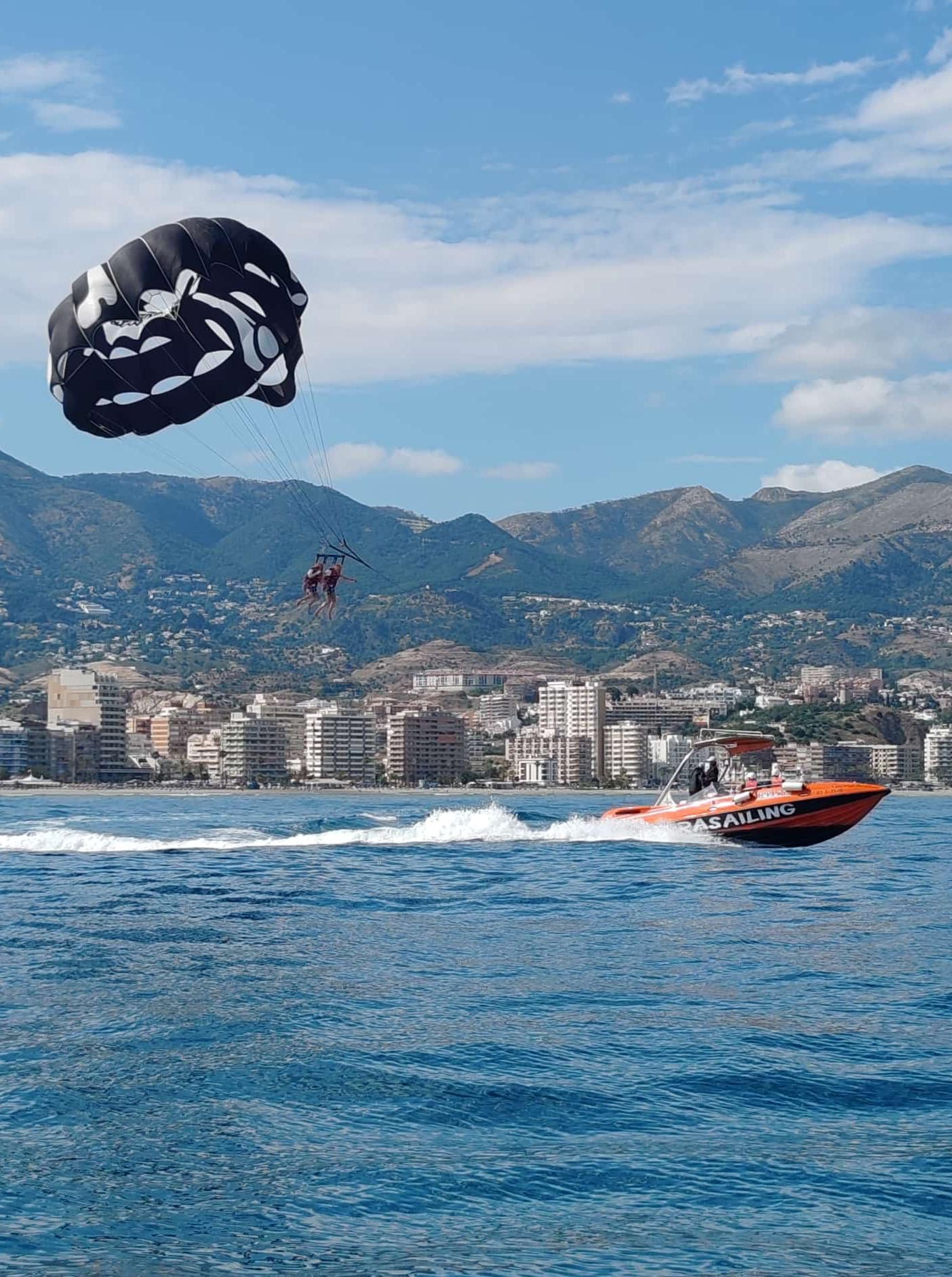 Fuengirola: Premium-Parasailing-Erlebnis in Fuengirola