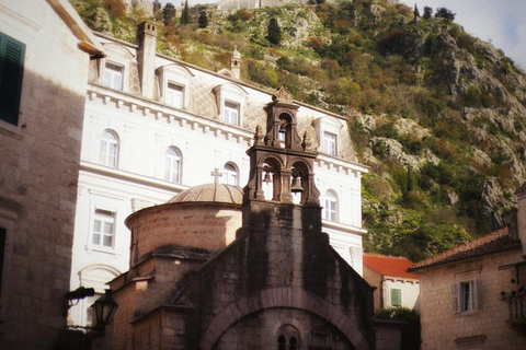 Da Bar, Montenegro: Escursione a terra a Kotor e Budva