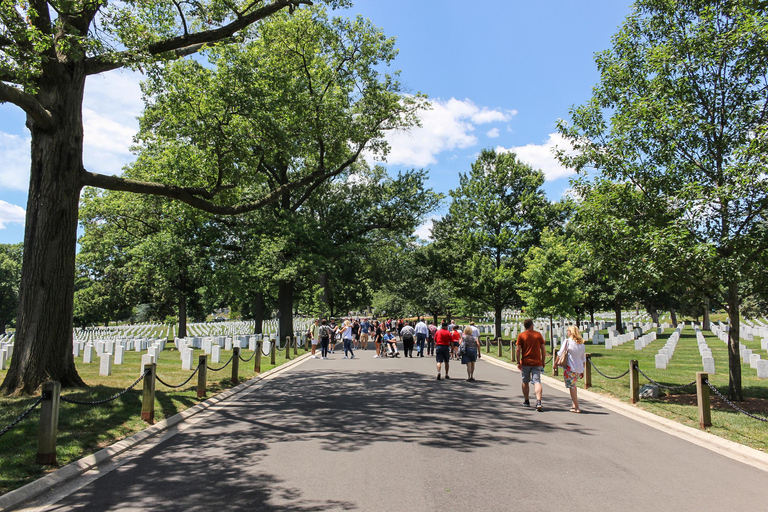 Cimetière d'Arlington et cérémonie de la garde avec le mémorial de l'Iowa Jima