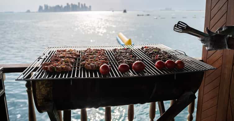 Doha: Qatari Traditional Dinner Cruise with BBQ Buffet photo 11