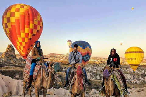 Giro in cammello in Cappadocia