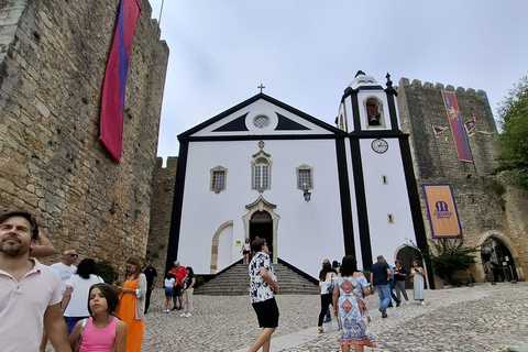 Lisbon to Porto with Óbidos-Nazaré-Fátima-Coimbra-Aveiro 3 STOPS