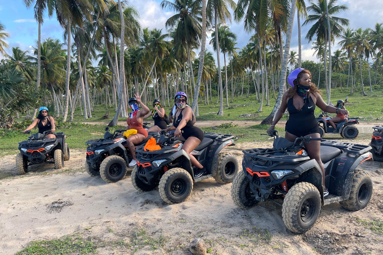 Punta Cana: tour en quad por Montaña Redonda con recogida