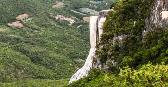 Oaxaca: Hierve el Agua, Tule, Mitla & Mezcal Full-Day Tour
