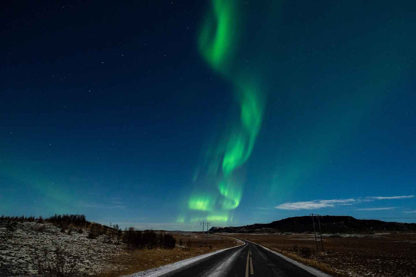 Northern Lights in Mini Bus, Photos, Hot Cocoa and Pastries