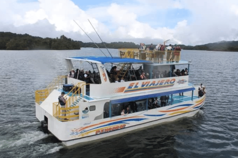 MEDELLIN: TOUR INGLÊS GUATAPE + PEÑOL VELHO + MALECON + BARCO RUMBERO