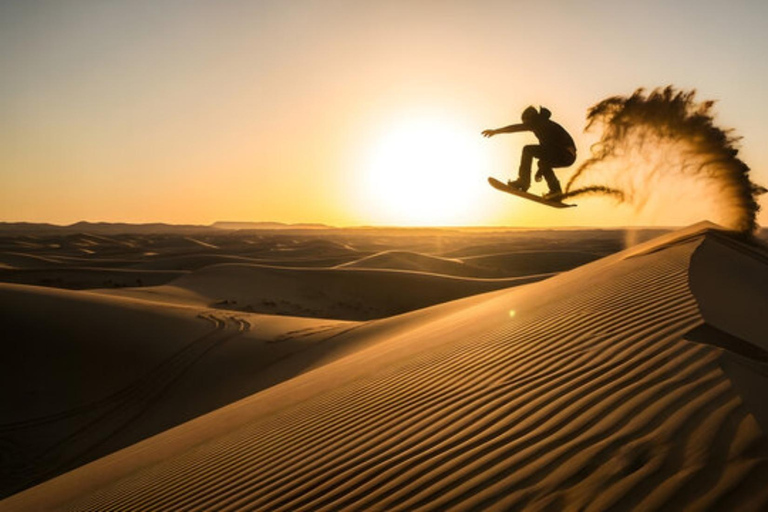 Doha: safari, All-terrain vehicle, cammelli, sandboarding e tour nel mare internoDal punto d&#039;incontro