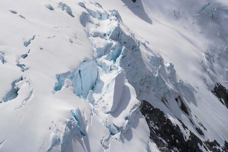 Glacier Express Helicopter TourExcursión en helicóptero Glacier Express