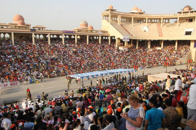 2-Day Delhi Sightseeing with Amritsar's Golden Temple Visit All-Inclusive tour